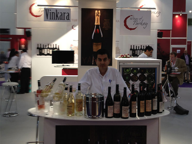 Vinkara, 22-24 Mayıs 2012 tarihlerinde Londra’daki Şarap Fuarında standı ile yer aldı.